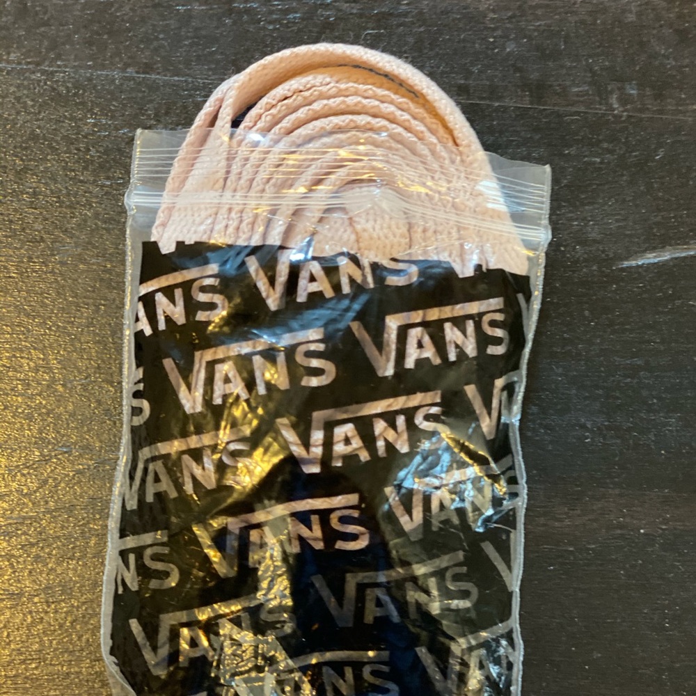 Shoe laces